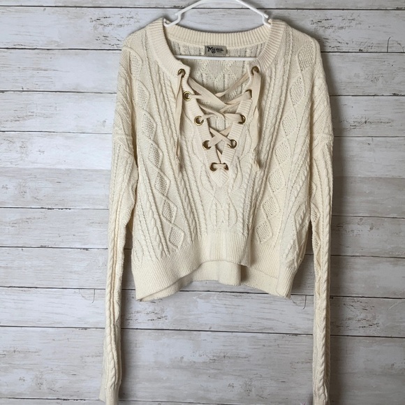 Show Me Your MuMu Lace Up Cable Knit Sweater - Picture 4 of 10